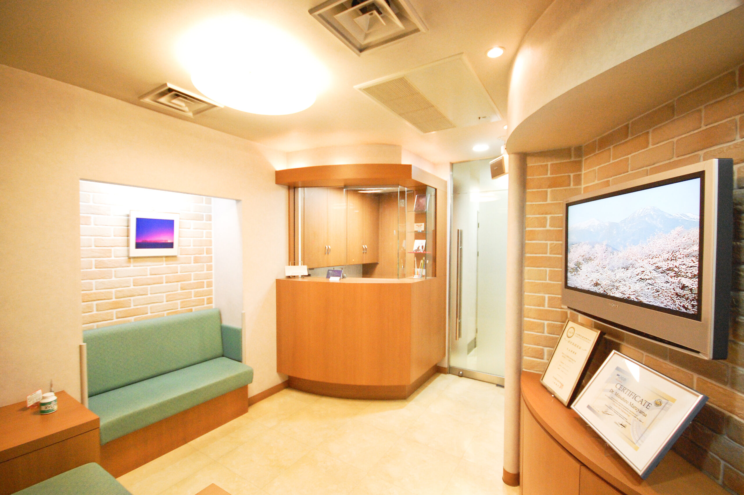 受付・待合室